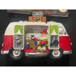 Bass Pro Shops Santa Red & White‎ VW Camper Van Ornament Outdoor Collection NWT